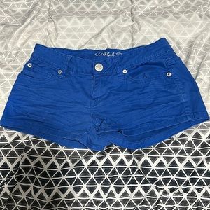 don’t fit, very pretty short shorts! worn 3 times!!!